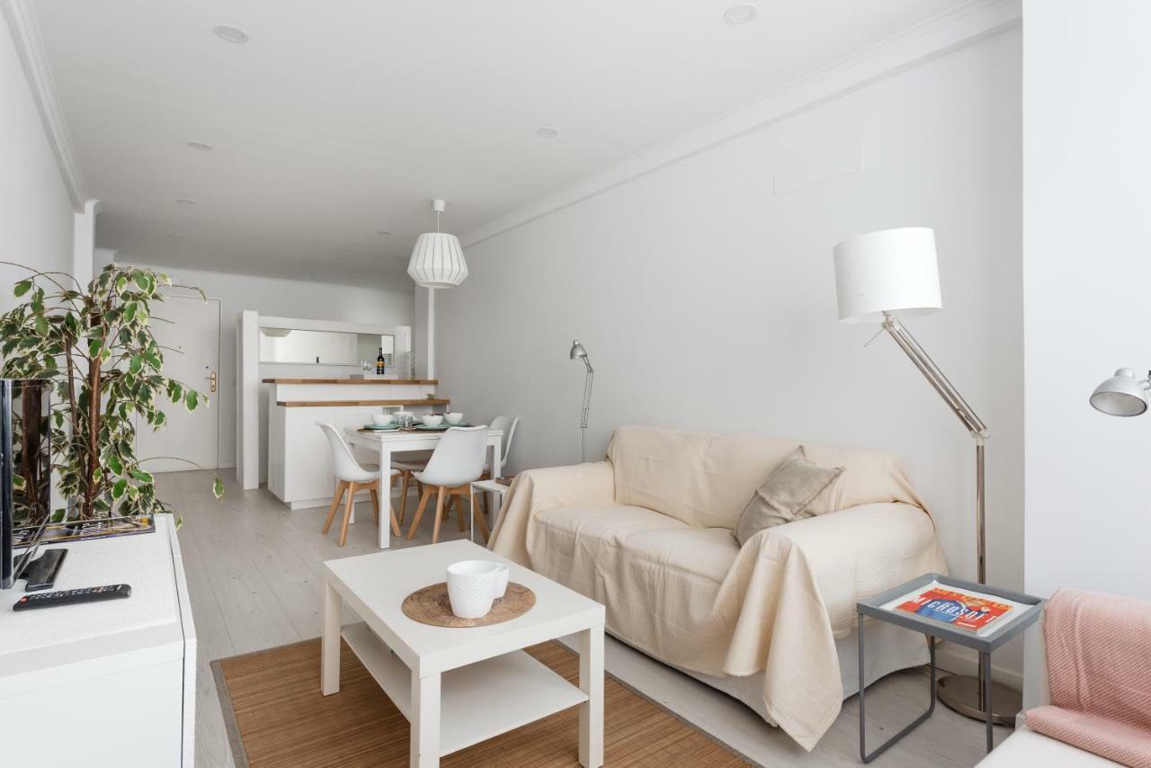 Apartment Light-filled, Fully Renovated Near Belem, By Timecooler