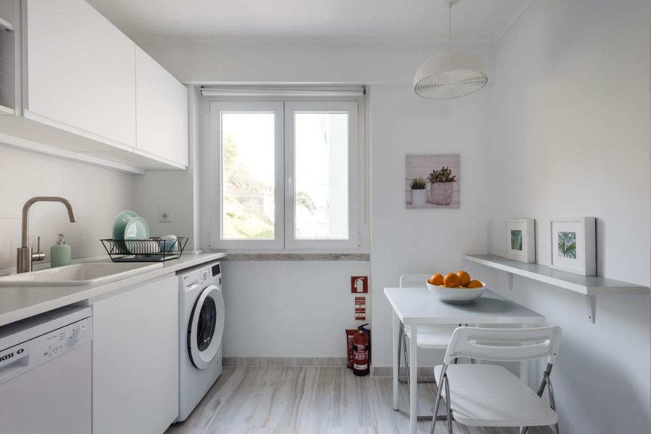 Light-filled, Fully Renovated Near Belem, By Timecooler * Lisbon